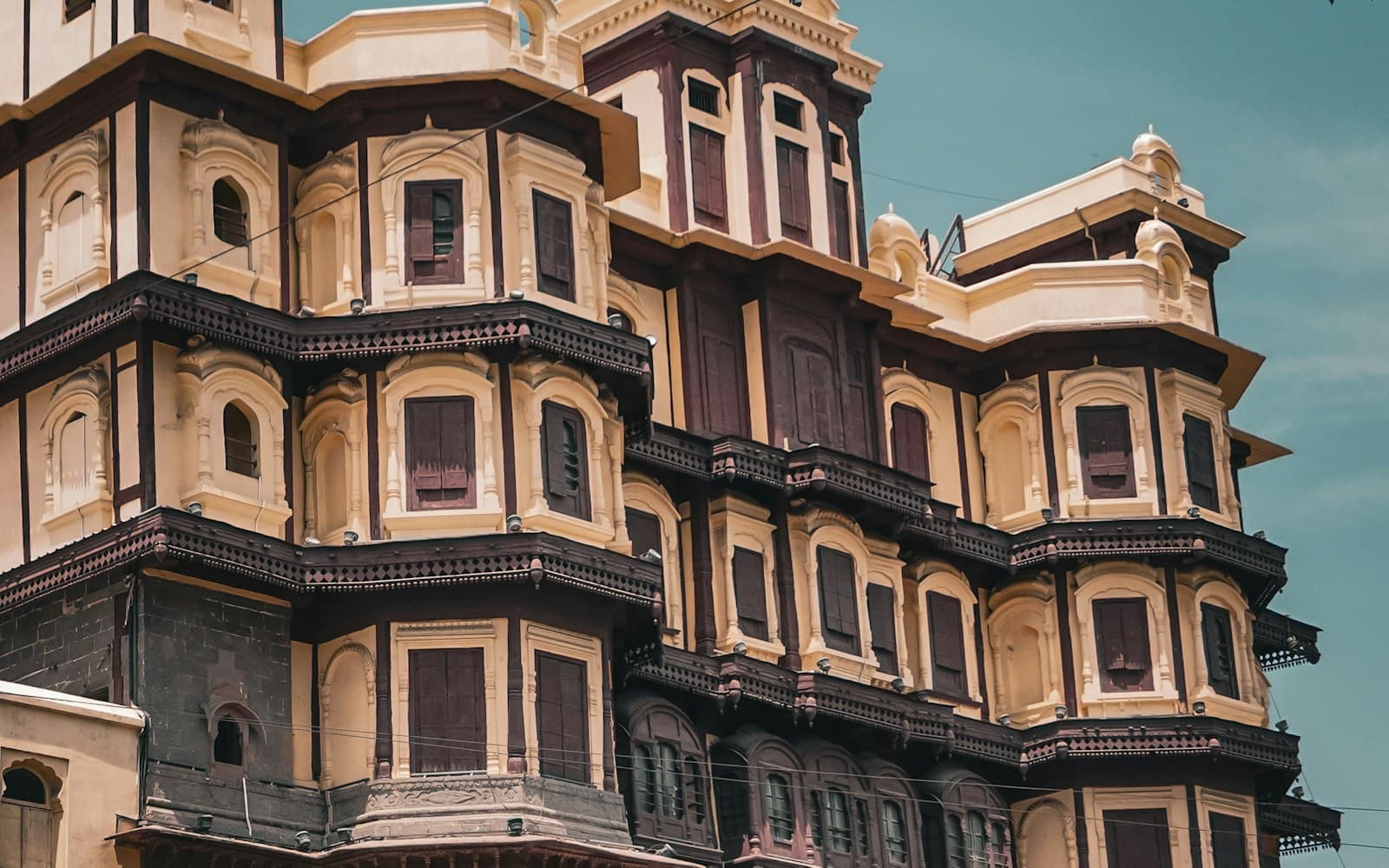 The facade of Rajwada palace in Indore